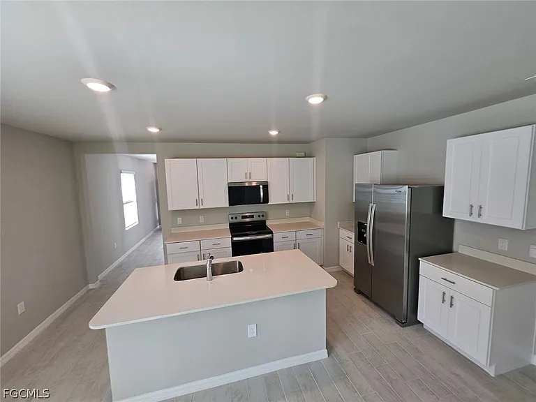 11162 Sunset Preserve Dr — Photo 22