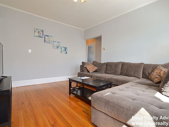 internal_unit_photo_0.875