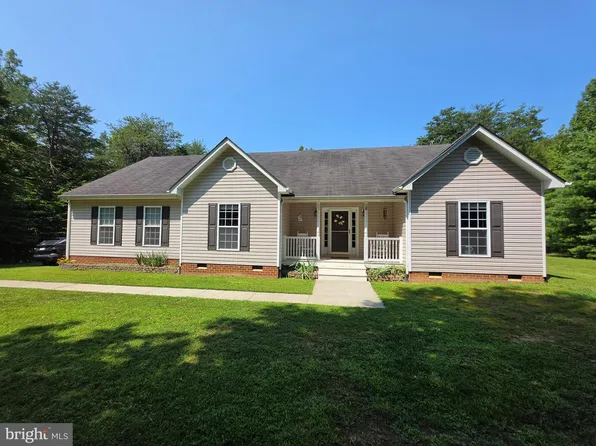 288 Roni Ln, Louisa, VA 23093