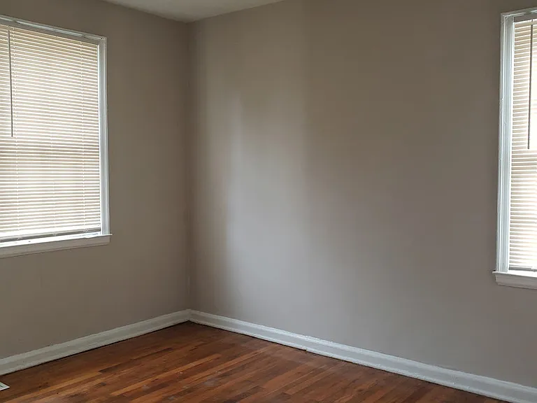 1799 S Gordon St SW — Photo 10