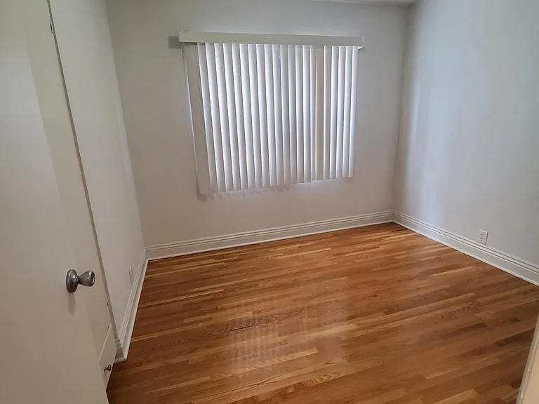 4120 E 1st St #1 — Photo 9