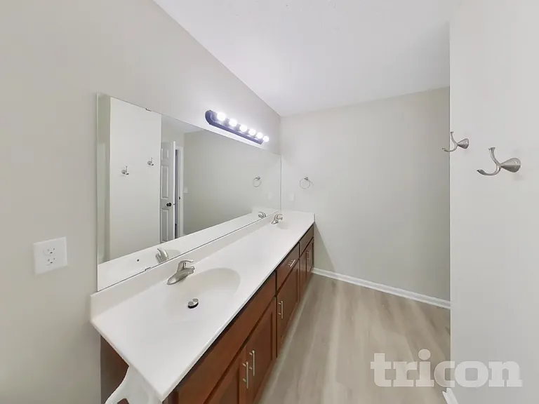 17978 Nixon Ct NW — Photo 8