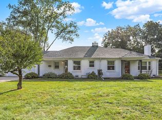 936 Sunset Dr, Anderson, IN 46011
