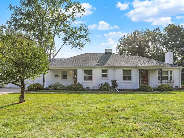 936 Sunset Dr, Anderson, IN 46011