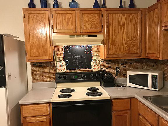5th image of 3130 Belford Ave