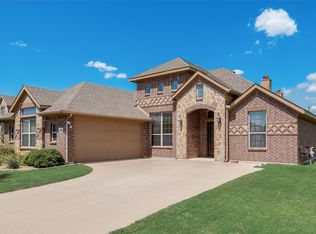1718 Fair Oaks Ln, Royse City, TX 75189