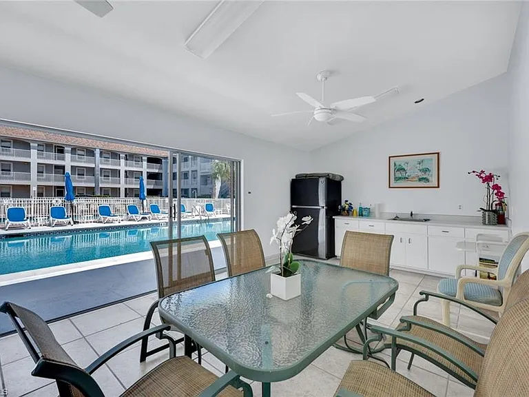 509 Roma Ct #202 — Photo 20