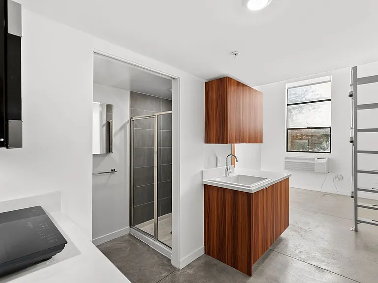 Arroyo LA Designer Studio Community Living — Photo 29
