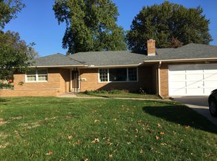 2717 W Heading Ave, Peoria, IL 61604