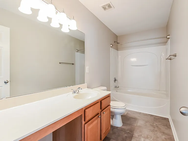 304 Edgecroft Way — Photo 14