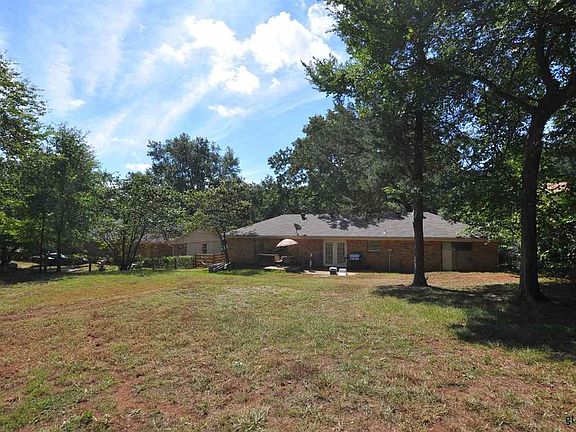 2nd image of 112 Woodhaven Dr