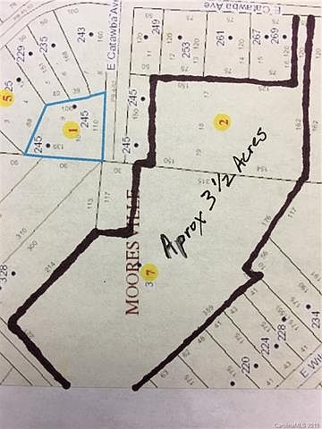 2nd image of 338 S Church St #17