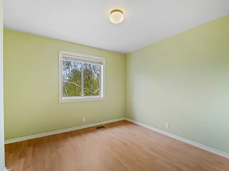 1649 E Michael Way — Photo 43
