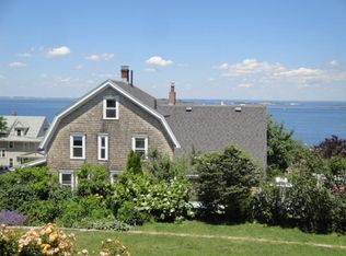 16 Meridian Ave, Hull, MA 02045