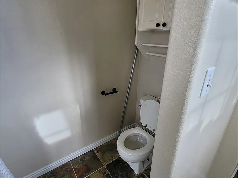 1951 Jim Haworth Ct — Photo 36