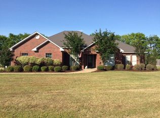 619 Treswally Ln, Hollandale, MS 38748