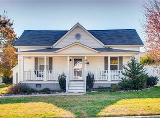 810 Brook St, Belmont, NC 28012
