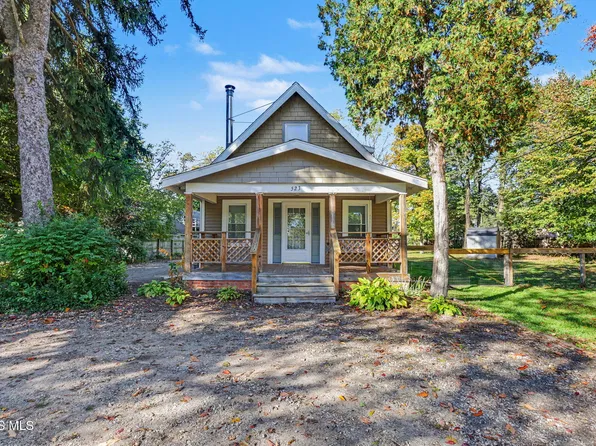 523 N Holland Sylvania Rd, Toledo, OH 43615