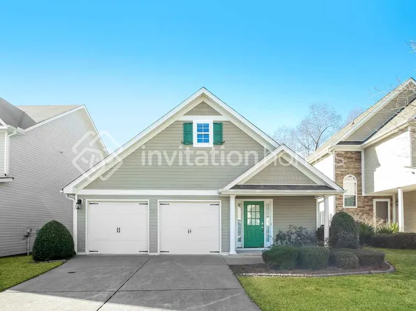351 Highland Falls Dr, Hiram, GA 30141