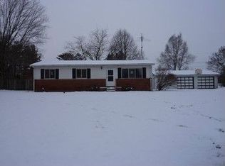 380 Wood Creek Dr, Howell, MI