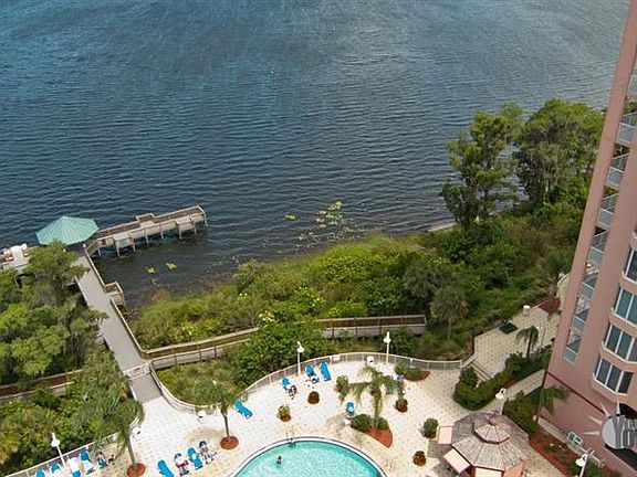 4th image of 13427 Blue Heron Beach Dr #1106