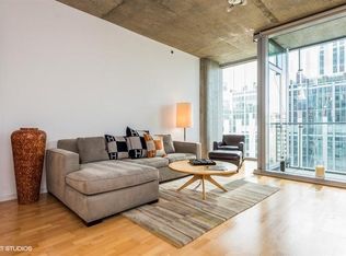 600 N Fairbanks Ct APT 3303, Chicago, IL 60611