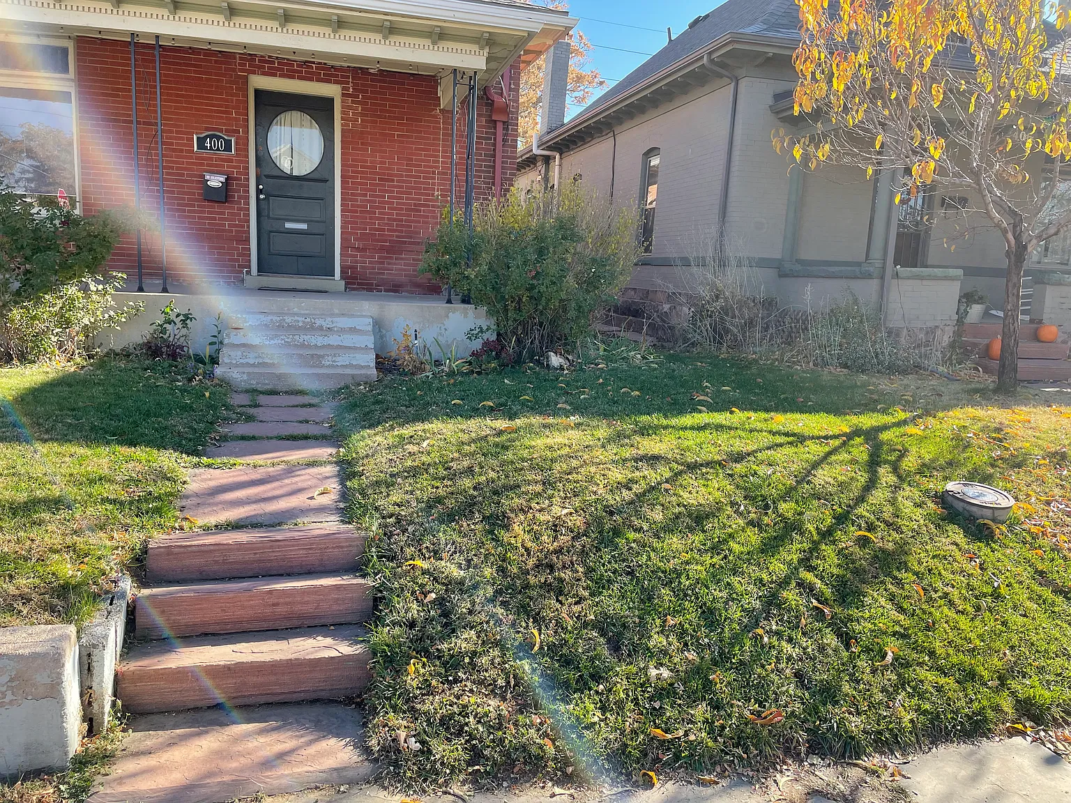 3 bed, 2100 sqft, $3,000 — Photo 3