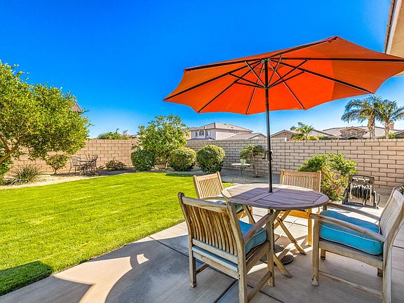 3rd image of 40372 La Spezia Ct