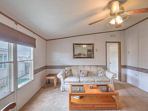 3rd image of 7149 Gatling Dr NE