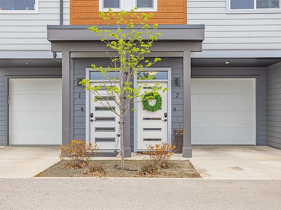 4th image of 3405 16th Ave #2
