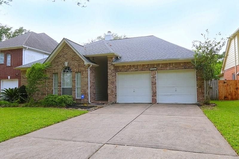 1st image of 1414 Sheffield Dr