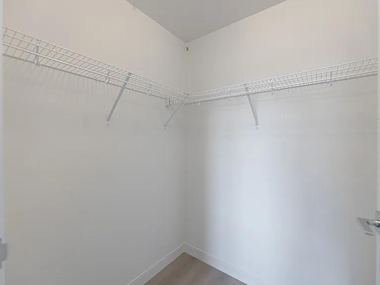 15 Refinery Way — Photo 75