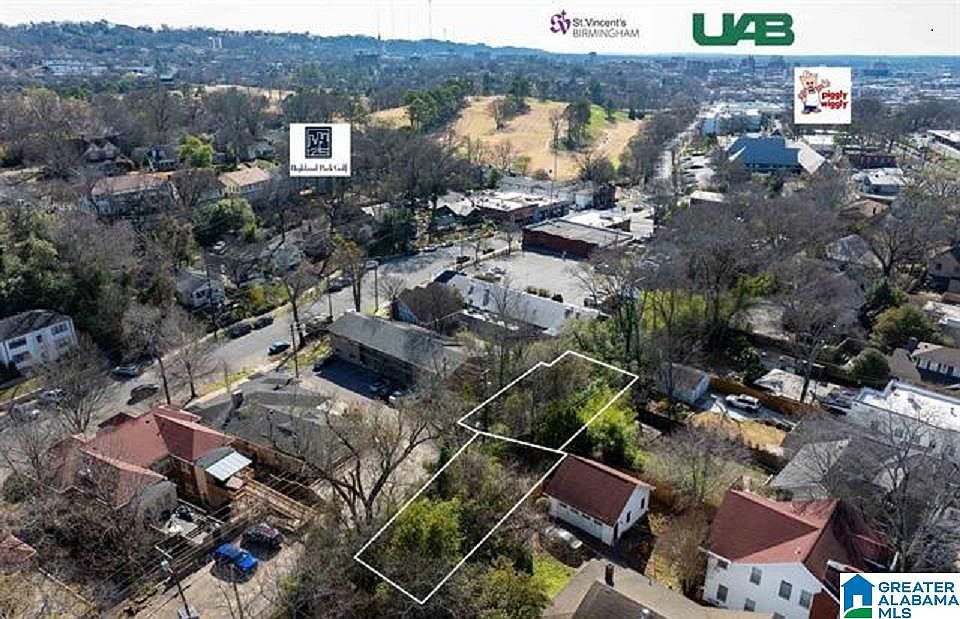 1st image of 3932 Clairmont Ave #1