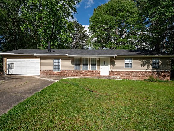 2nd image of 625 Cheryl Ln