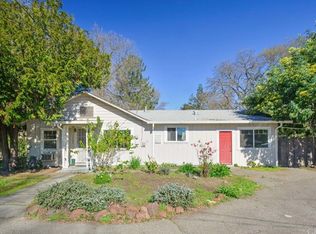 1762 Manor Dr, Santa Rosa, CA 95403