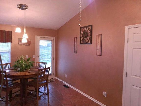 5th image of 6575 Honeysuckle Ln