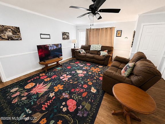 5th image of 103 Park St