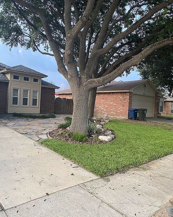 1st image of 2242 Alazan Dr