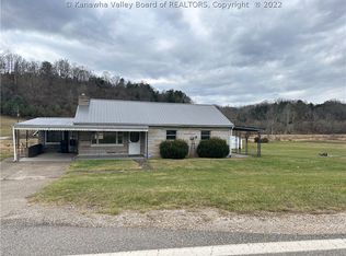 5544 Charleston Rd, Ripley, WV 25271