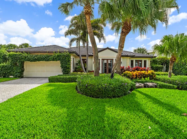 58 Colony Rd, Jupiter Inlet Colony, FL 33469