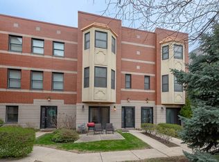 2340 W Adams St UNIT 32, Chicago, IL 60612