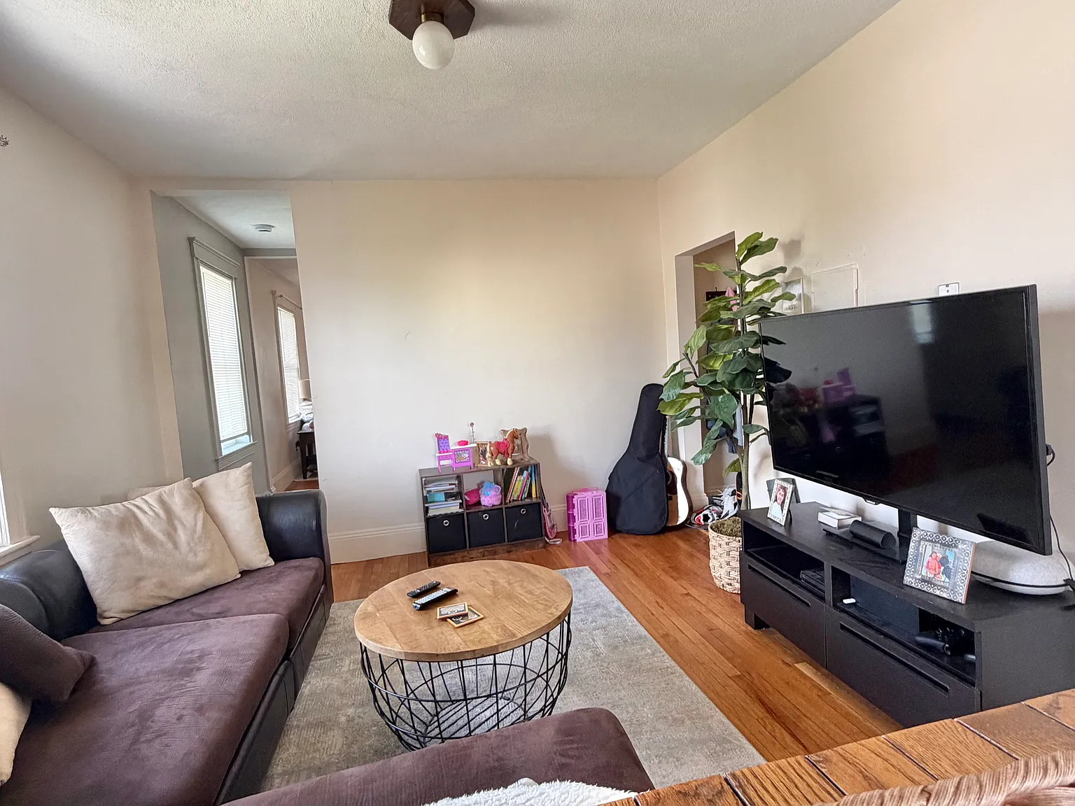 1 bed, 650 sqft, $2,100 — Photo 2