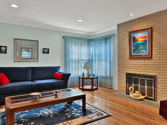 4th image of 4318 Wilkinson Ave