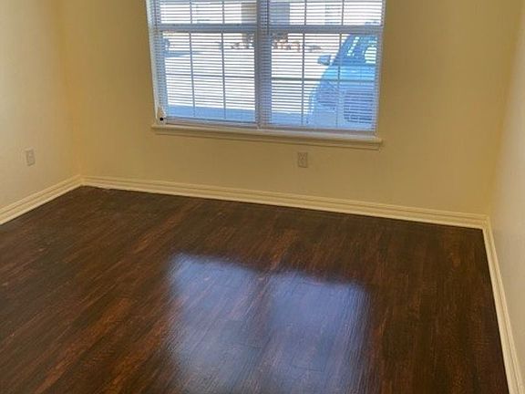 2nd image of 1306 N Trinity Dr #1306