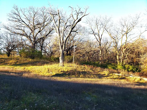 113 N Dakota Ave, Ames, IA 50014