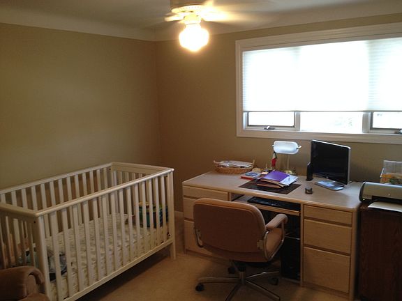 2nd image of 789 Moorland Dr