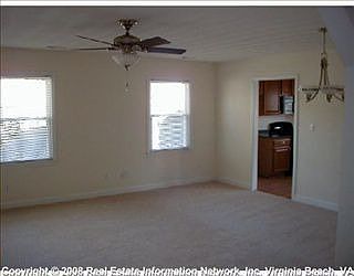 2nd image of 903 Brentmoor Ct
