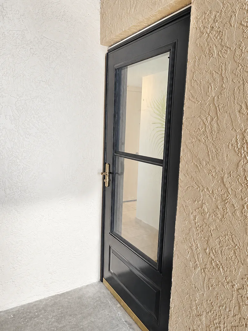 Welcome to Tampa Racquet Club Where Comfort Meets Convenience! — Photo 3