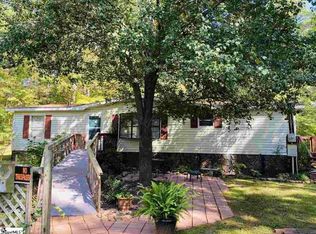 35 Lakeview Rd, Fountain Inn, SC 29644