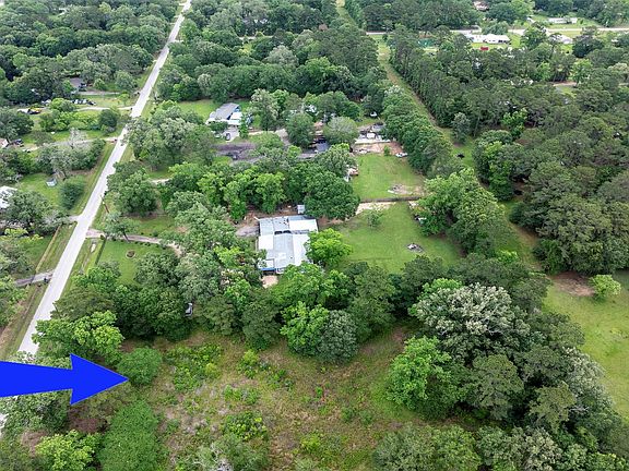 5th image of 207 Blue Lake Dr